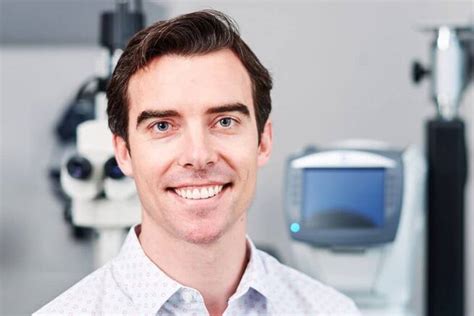 Ophthalmologist in Parklands, Cape Town .